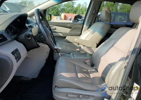 2012 Honda Odyssey Touring z USA, uszkodzony, nr VIN 5FNRL5H9XCB121168